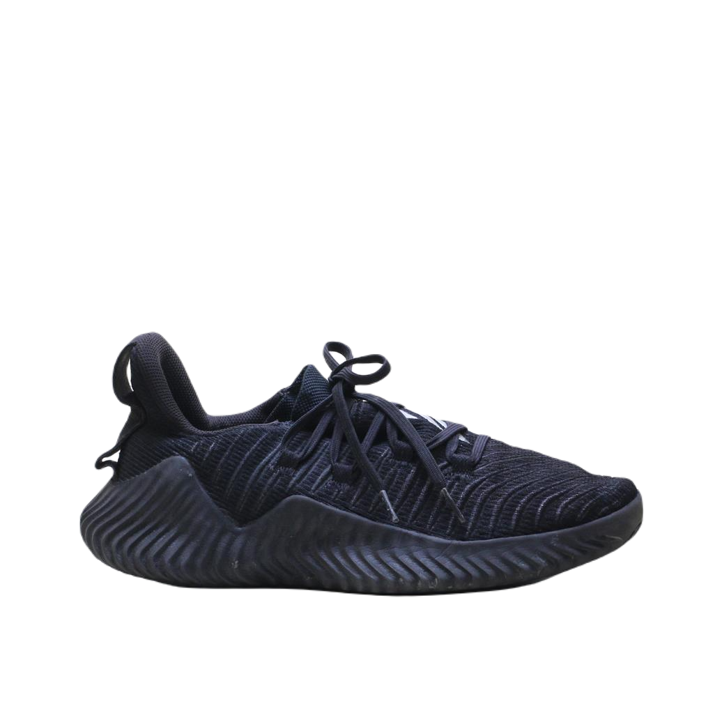 ADIDAS TRAXION SPORTS ORIGINAL USA IMPORTED (Original USA Imported)