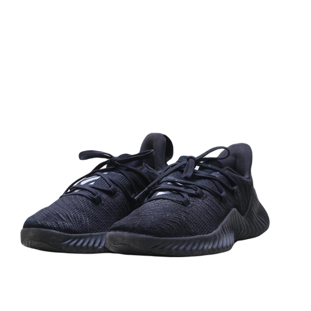 ADIDAS TRAXION SPORTS ORIGINAL USA IMPORTED (Original USA Imported)