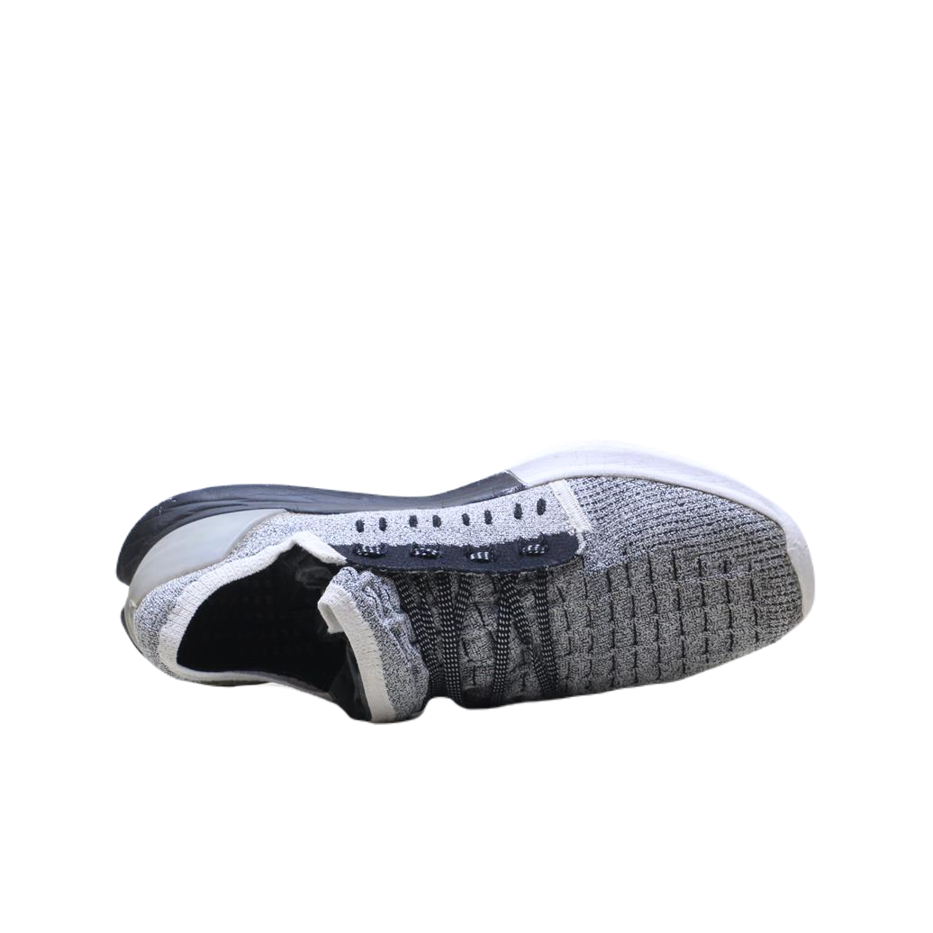 UNDER ARMOUR SPEEDFORMS S2 ORIGINAL USA IMPORTED (Original USA Imported)