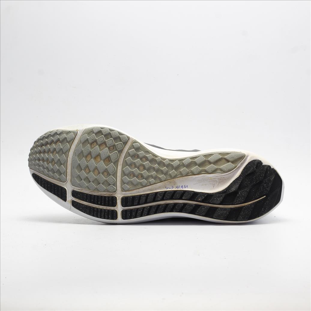 NIKE PEGASUS 40 (Original USA Imported)