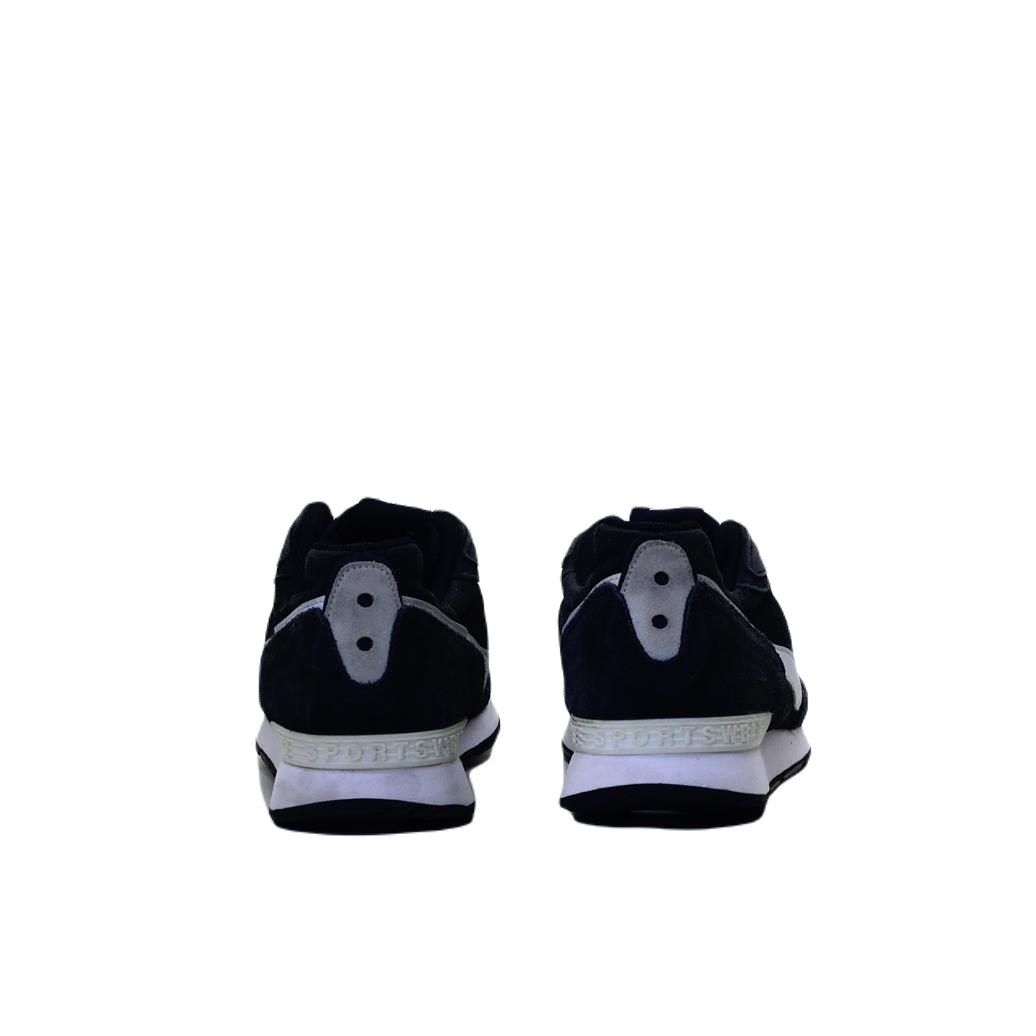 NIKE VENTURE RUNNER SUEDE LEATHER ORIGINAL USA IMPORTED (Original USA Imported)