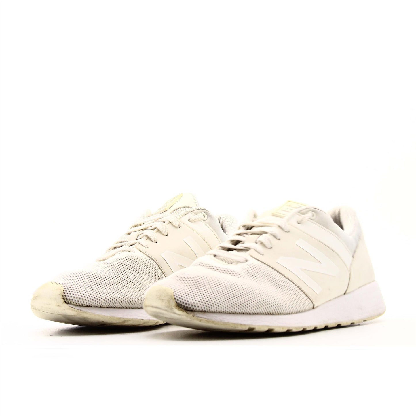 New Balance 24