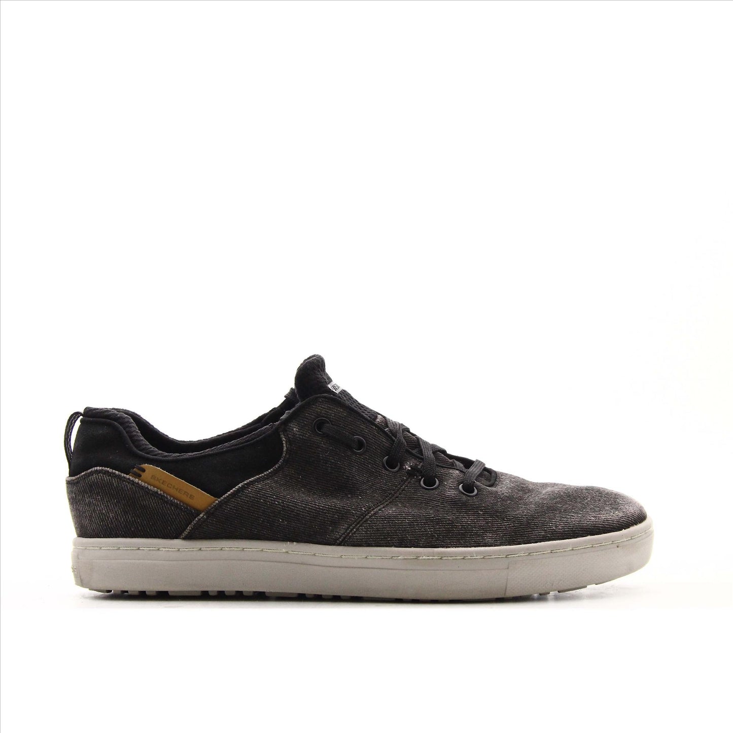 Skechers Classic Fit Memory Foam