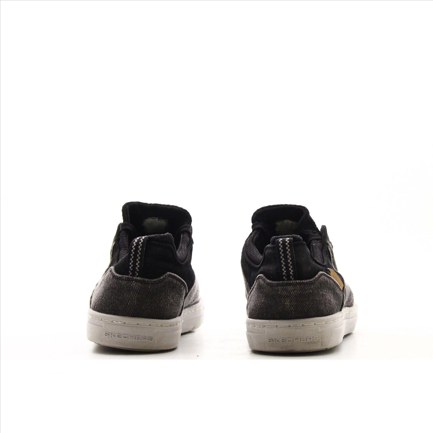 Skechers Classic Fit Memory Foam