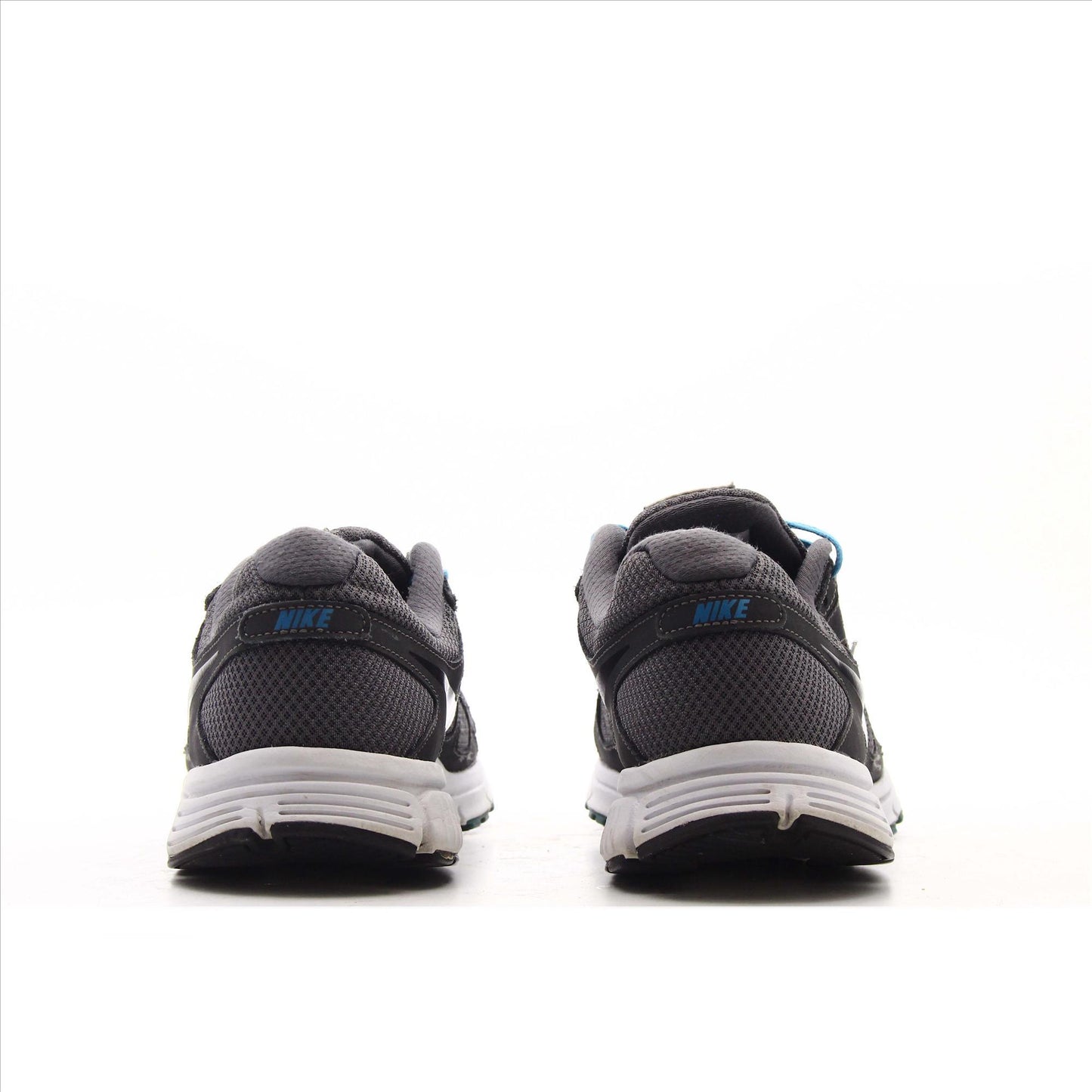 Nike Revolution 2