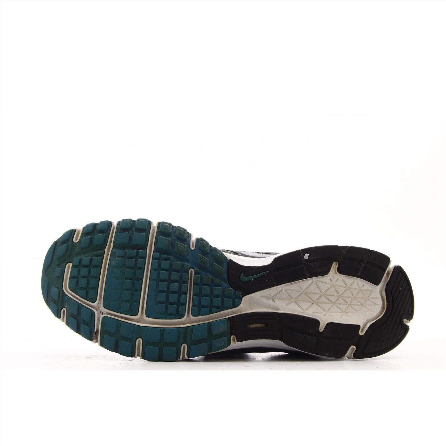 Nike Revolution 2