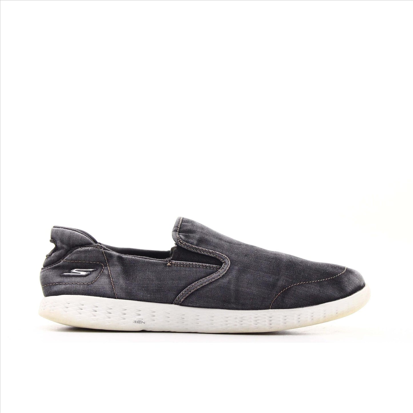 Skechers Go Max