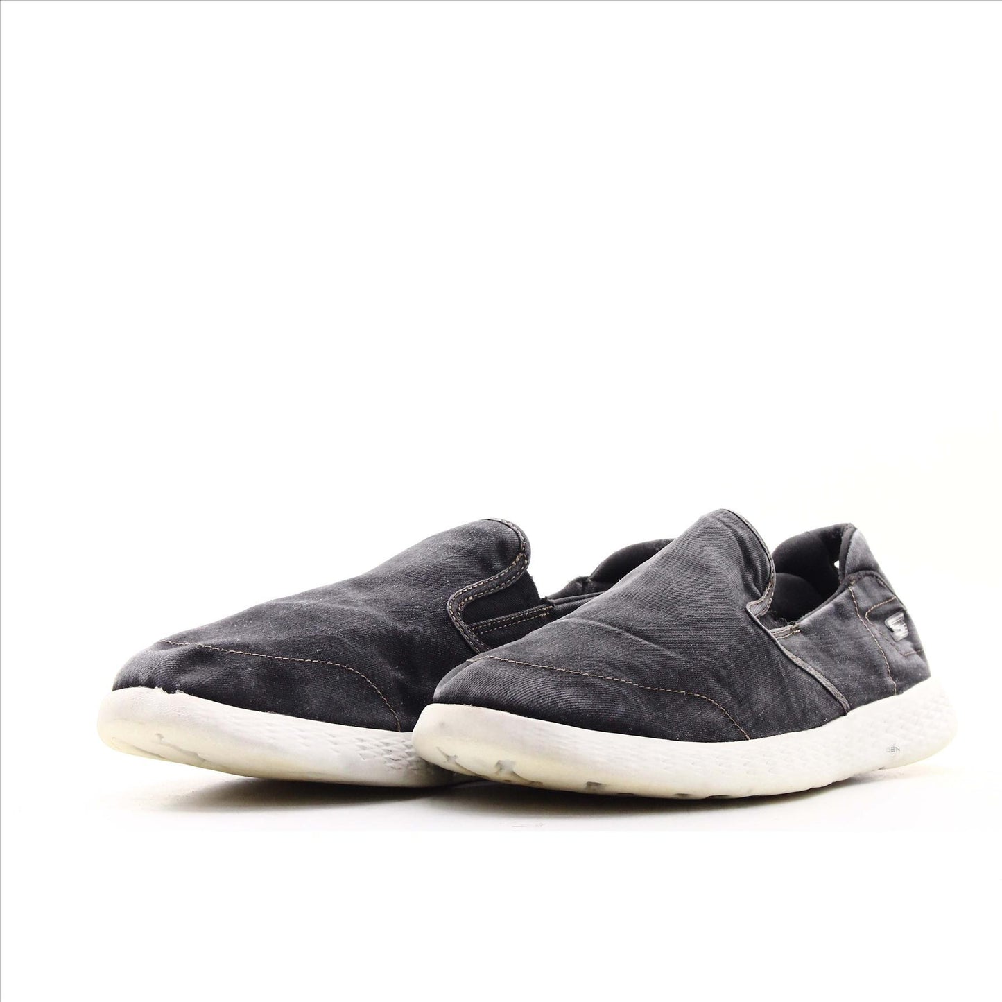 Skechers Go Max