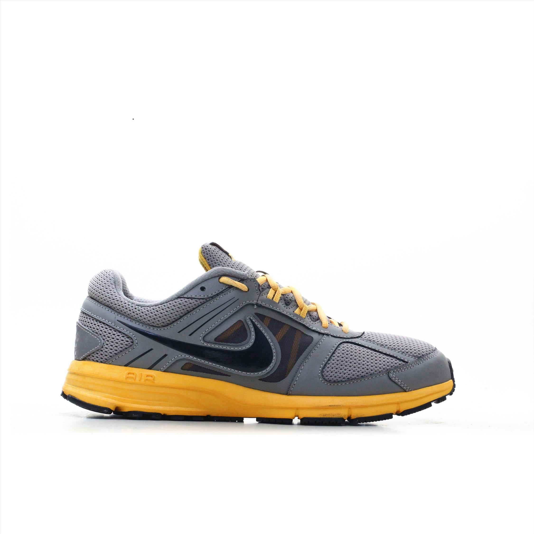 Tenis nike store air relentless