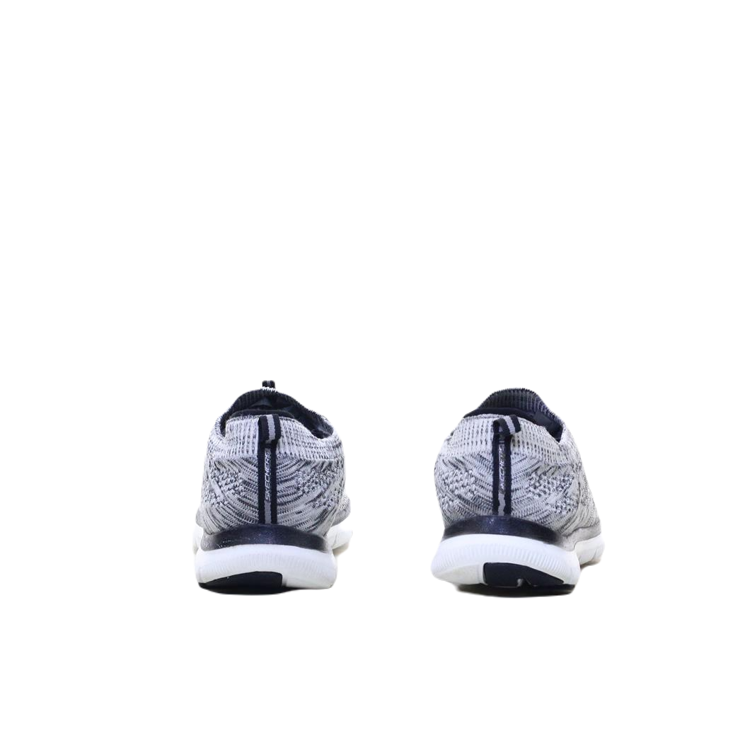 SKECEHRS AIR COOLED MEMORY FOAM (Original USA Imported)