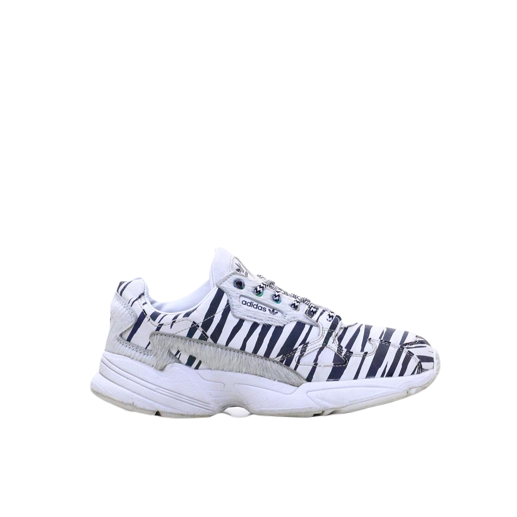 ADIDAS TORSION SPORTS ORIGINAL USA IMPORTED (Original USA Imported)