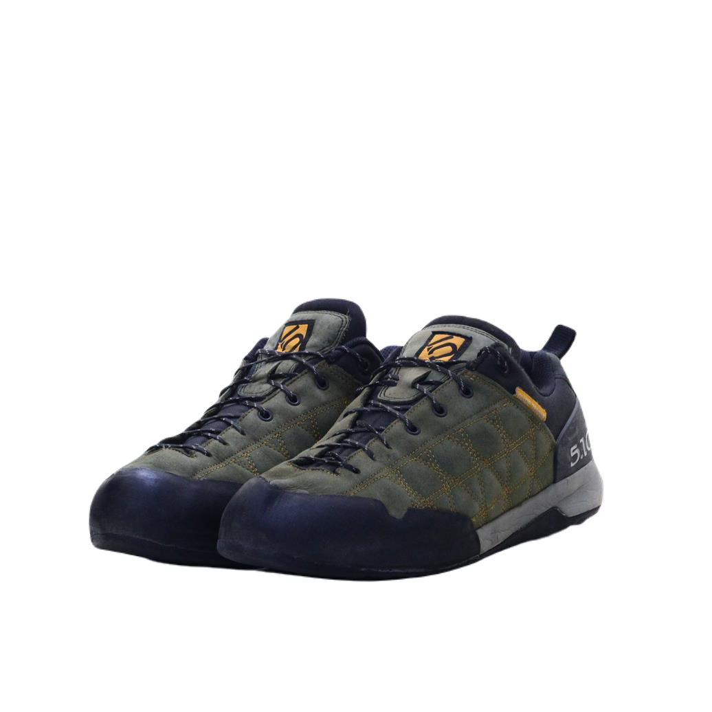 FIVE TEN STEALTH BOOTS ORIGINAL USA IMPORTED (Original USA Imported)