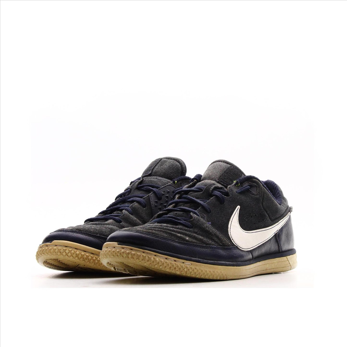 Nike Gato