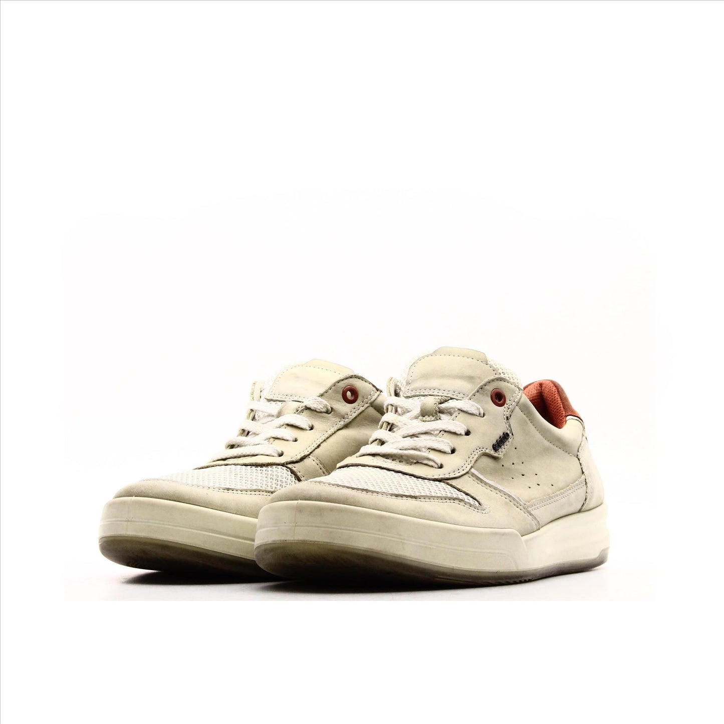 Ecco Sports