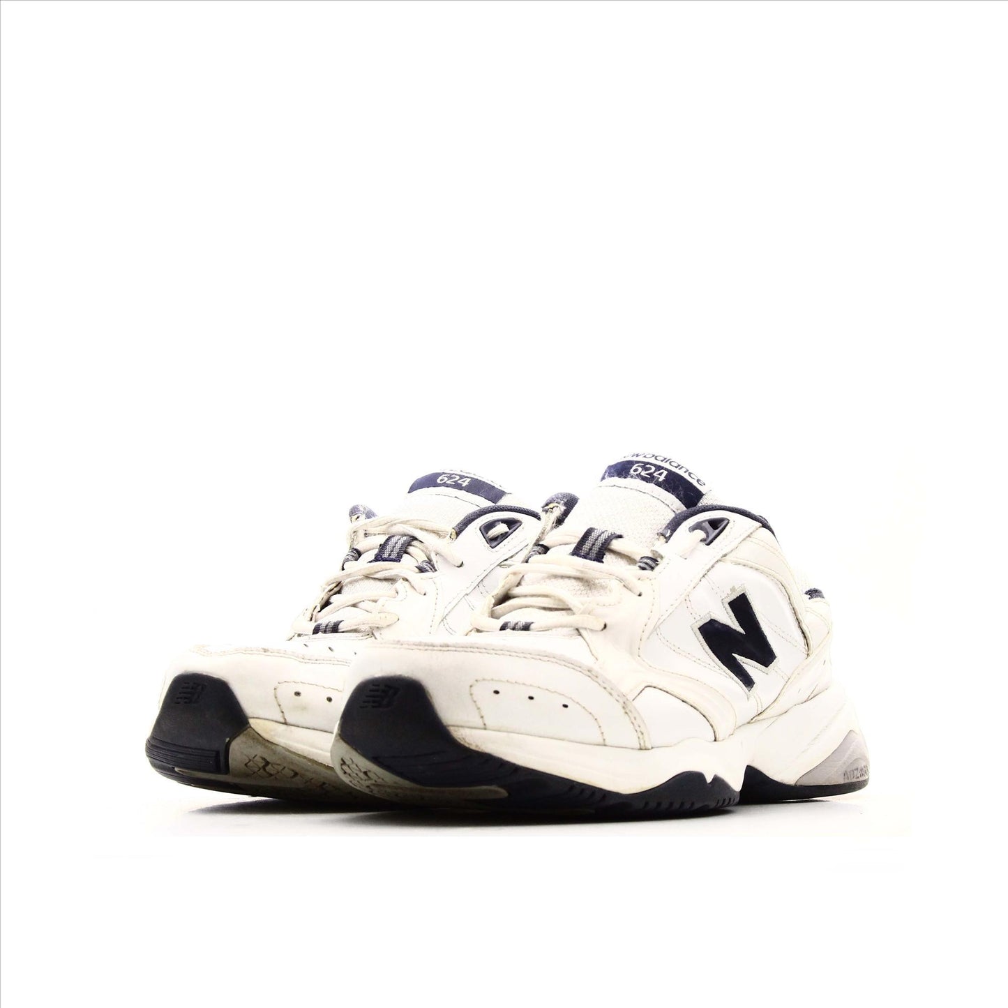 New Balance 624