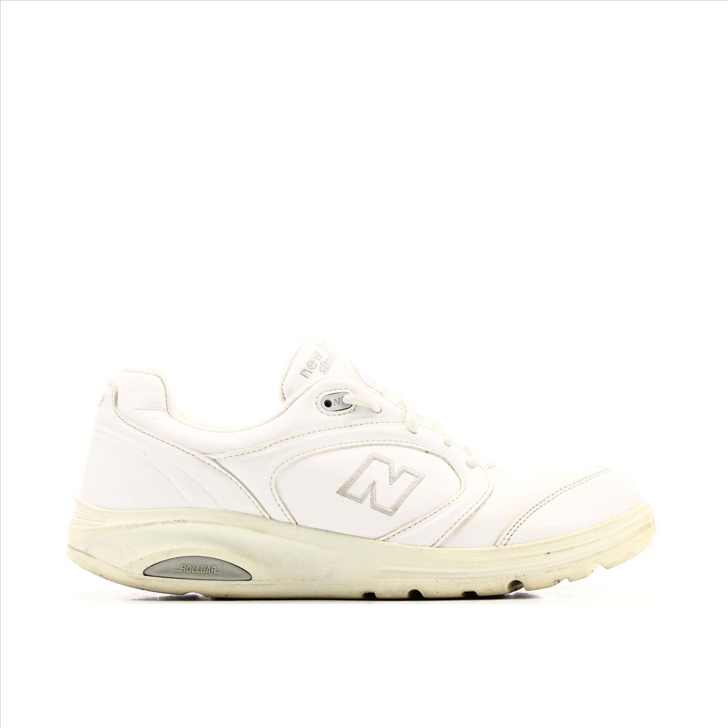 New Balance 812