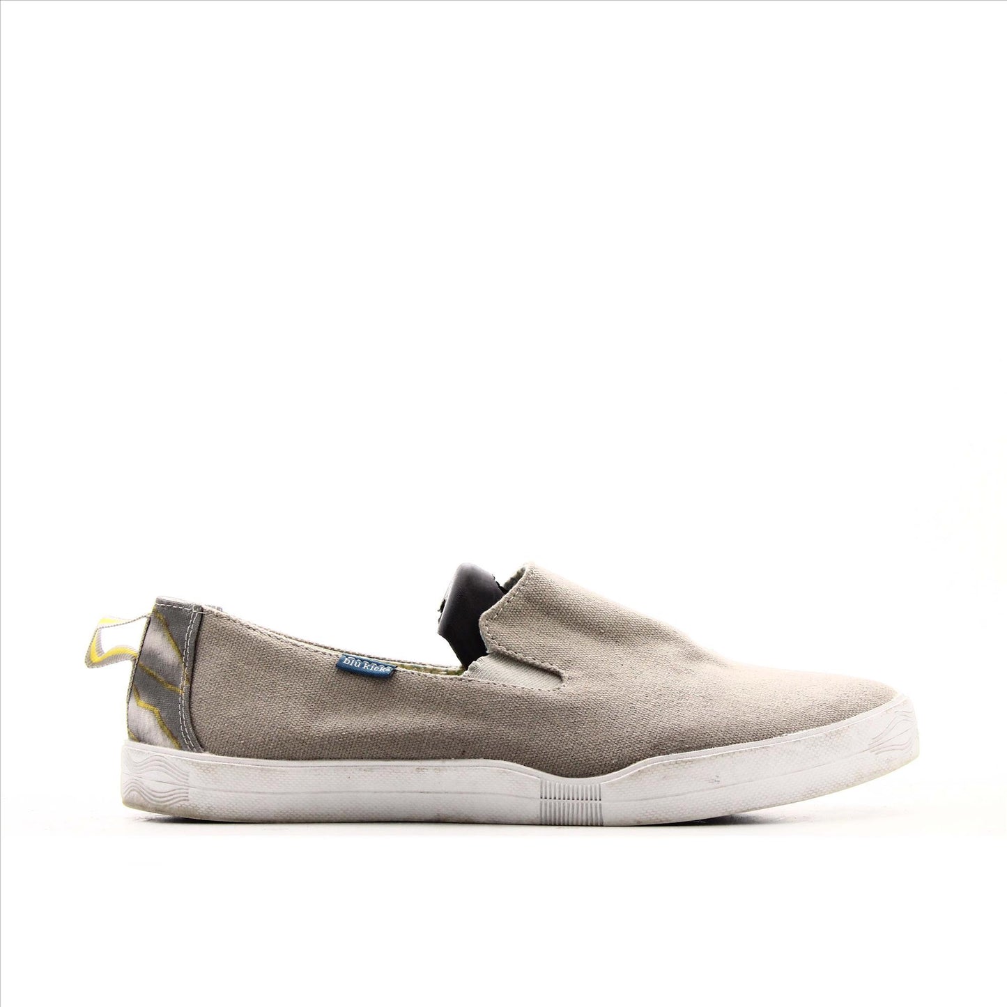 Blu Kicks