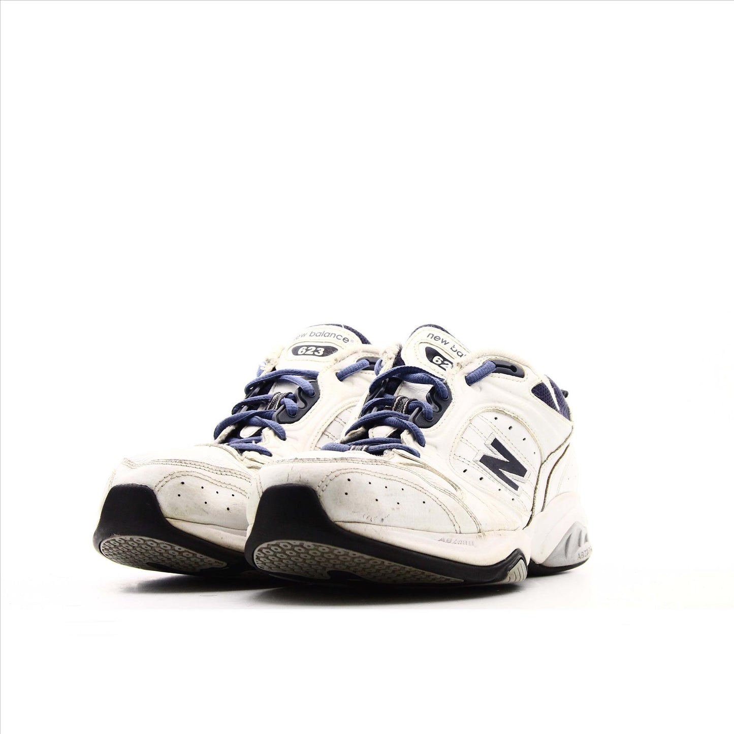New Balance 623