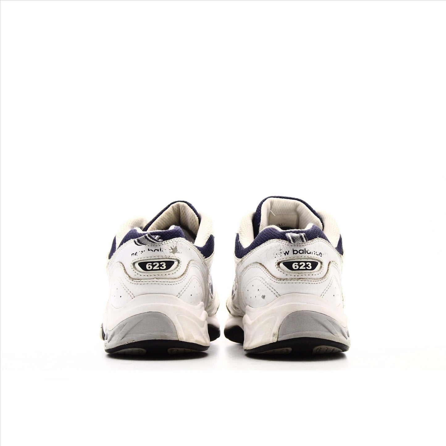 New Balance 623