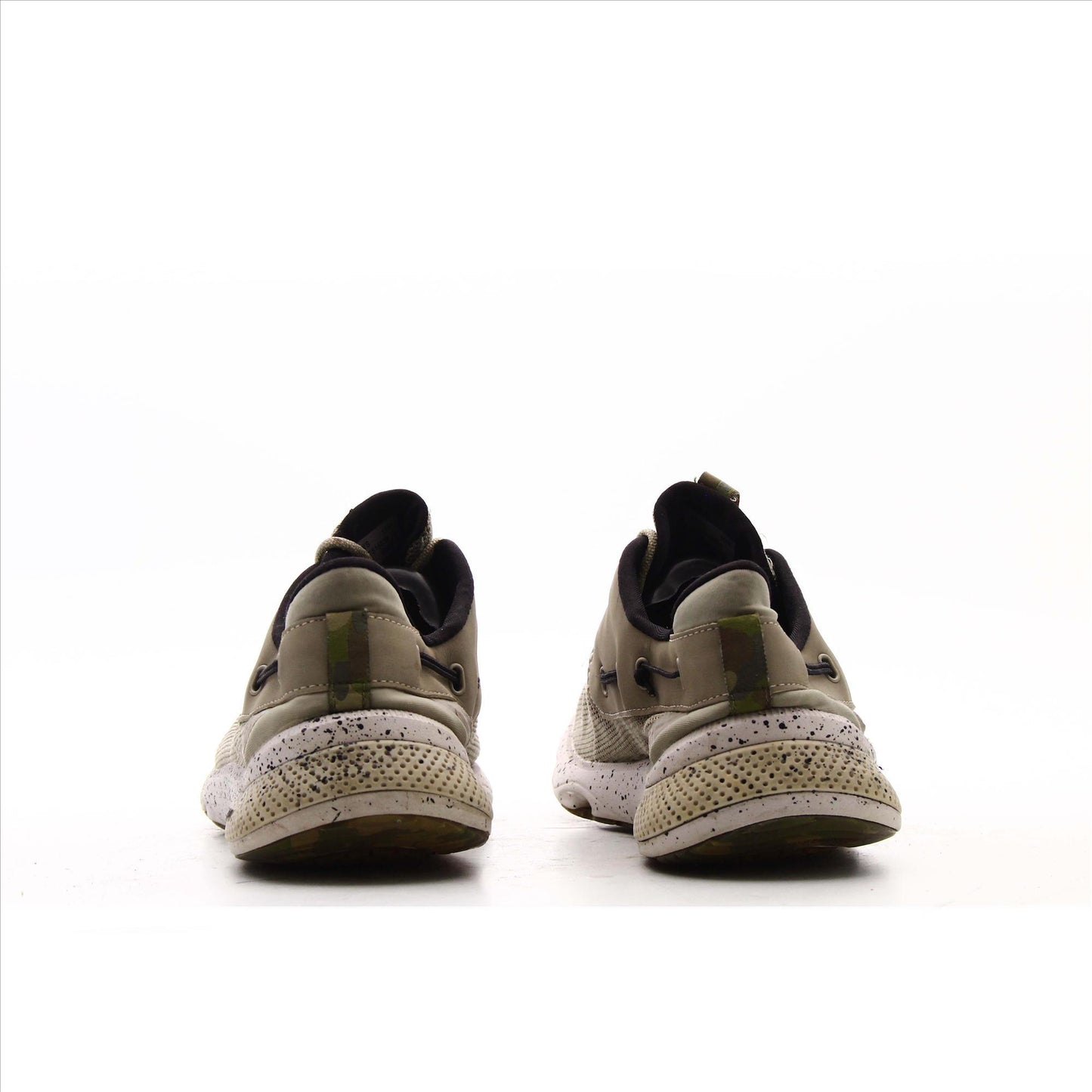 Sperry Sports