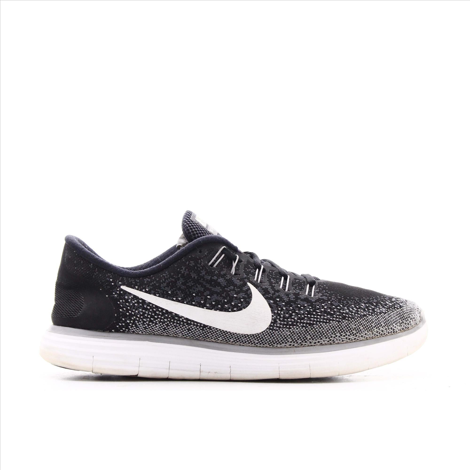 Nike free shop rn distance 2017