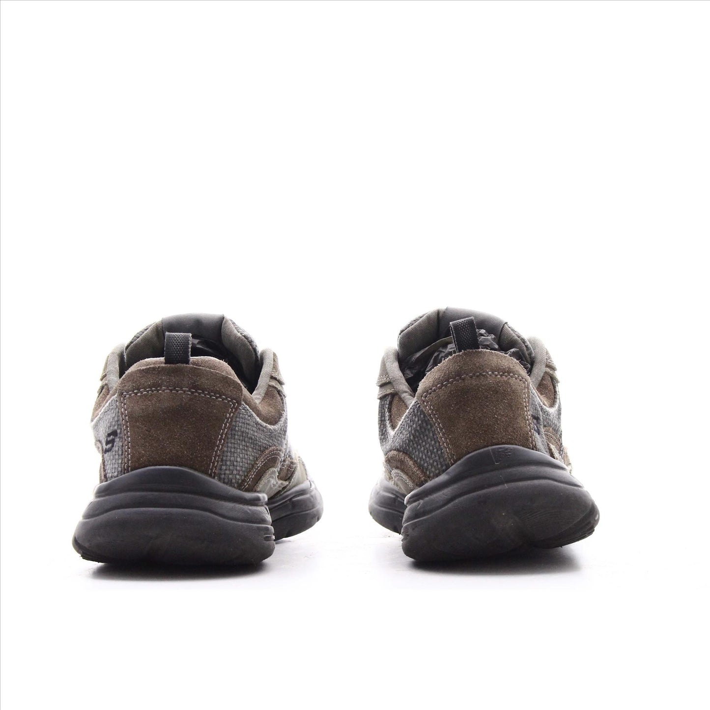 Skechers