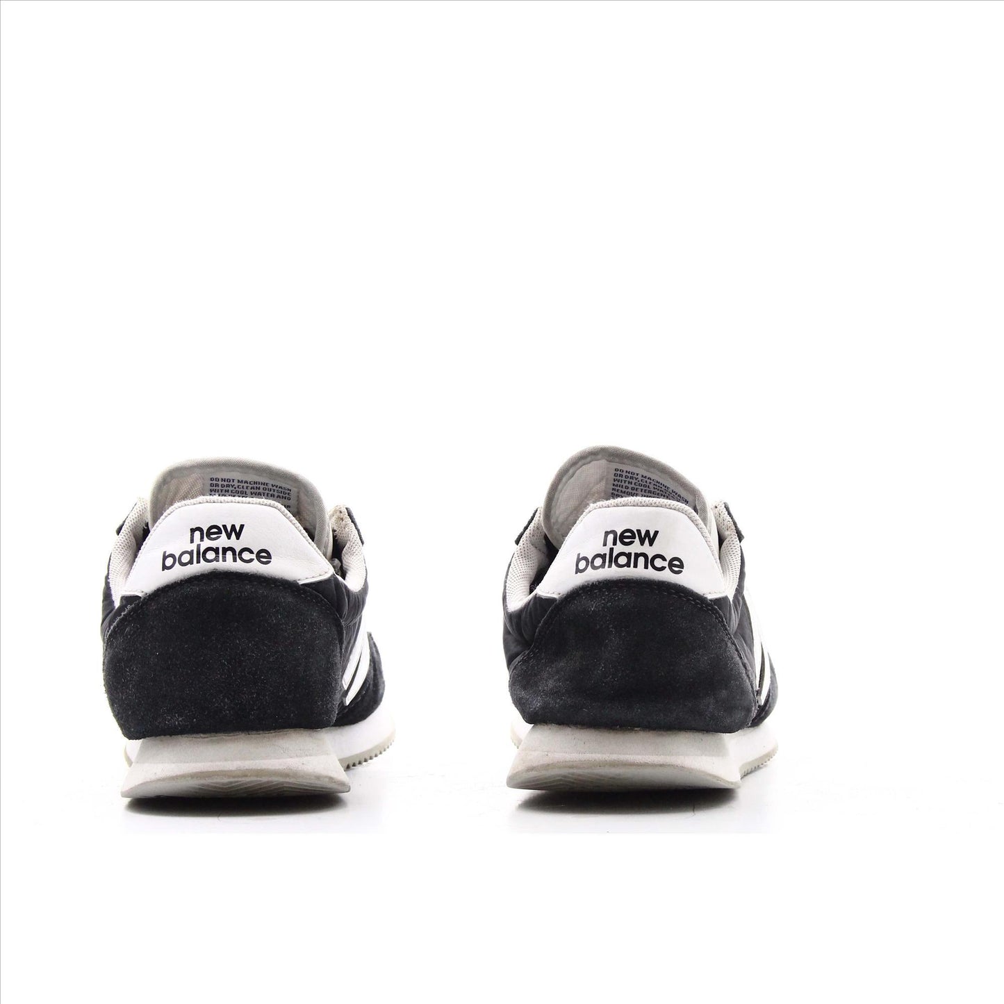 New Balance 220