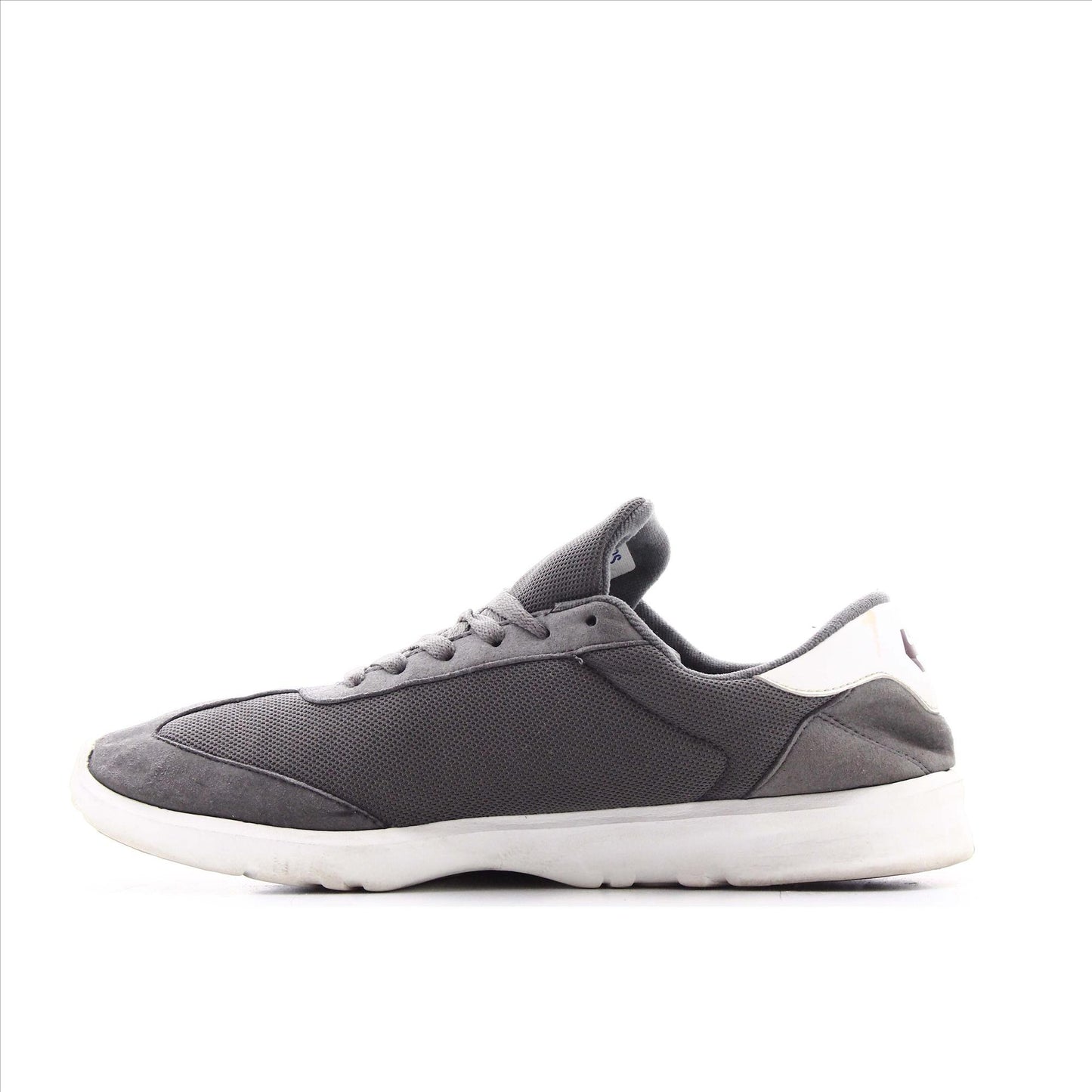 Etnies