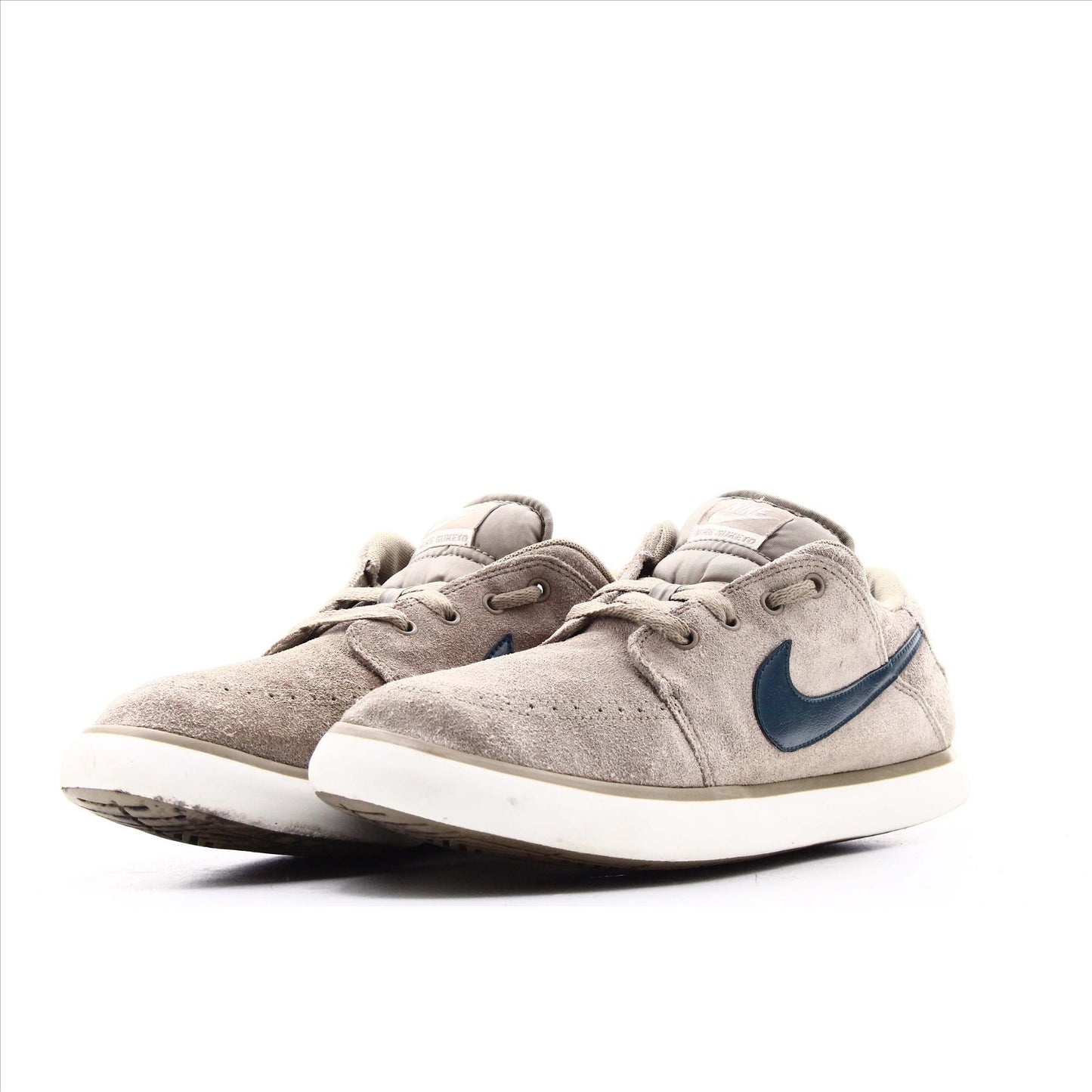 Nike Suketo