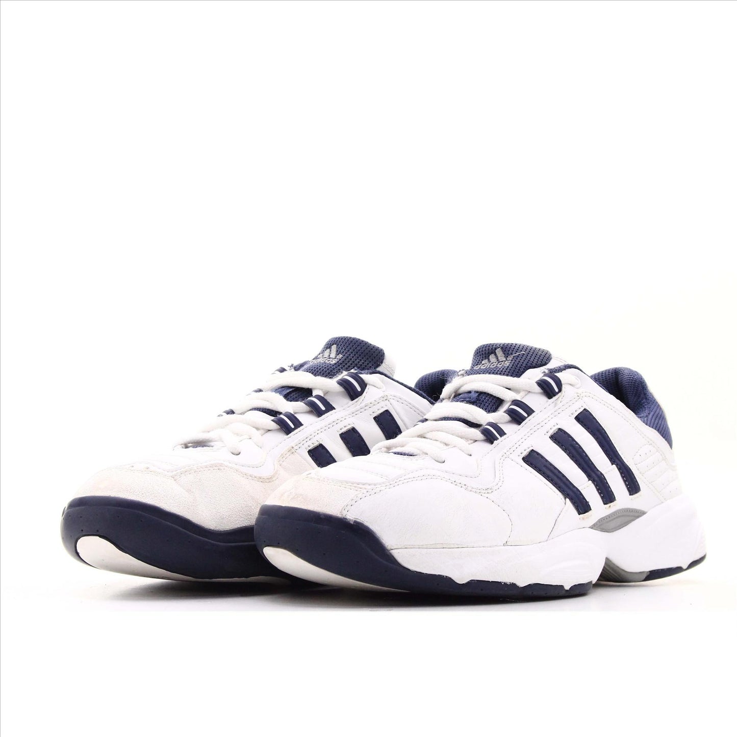 Adidas Court