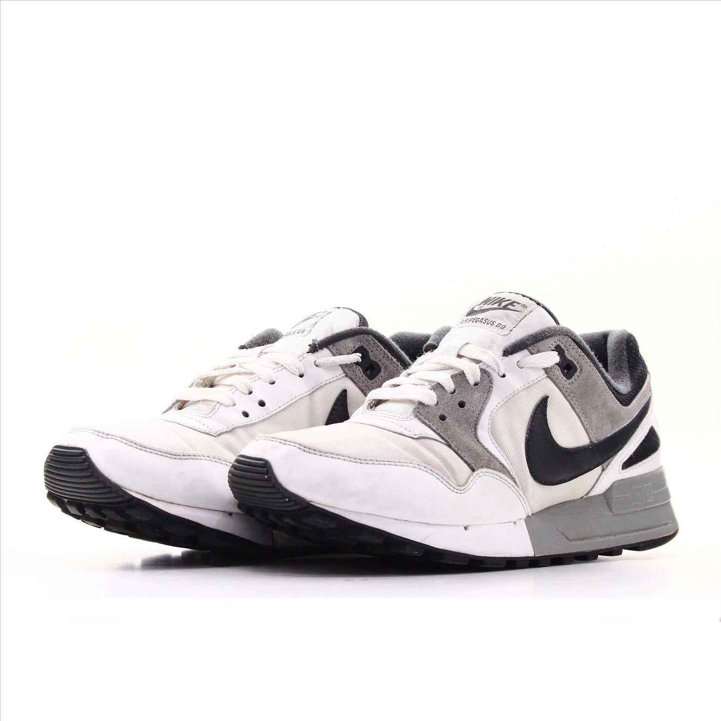 Nike Air Pegasus 26