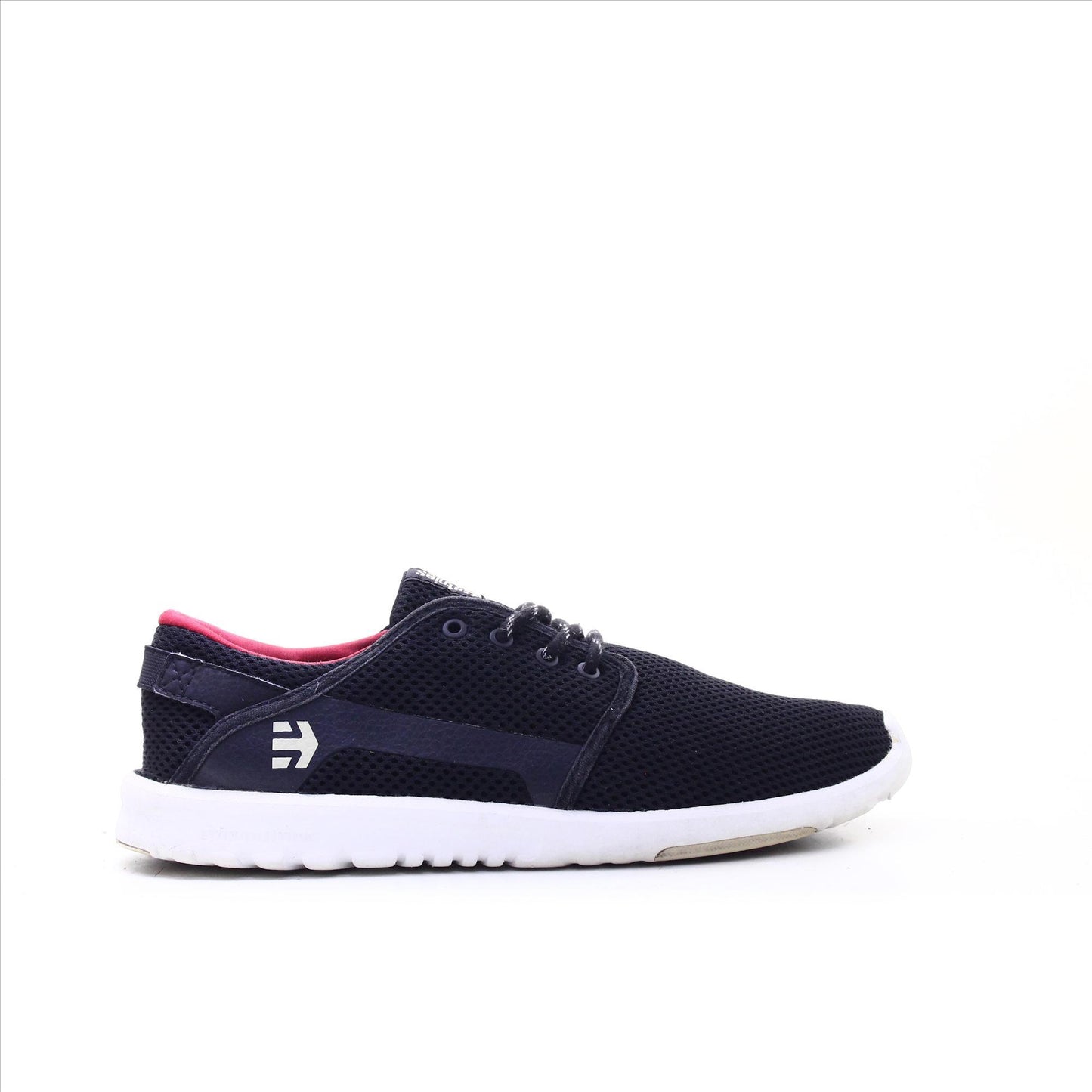 Etnies