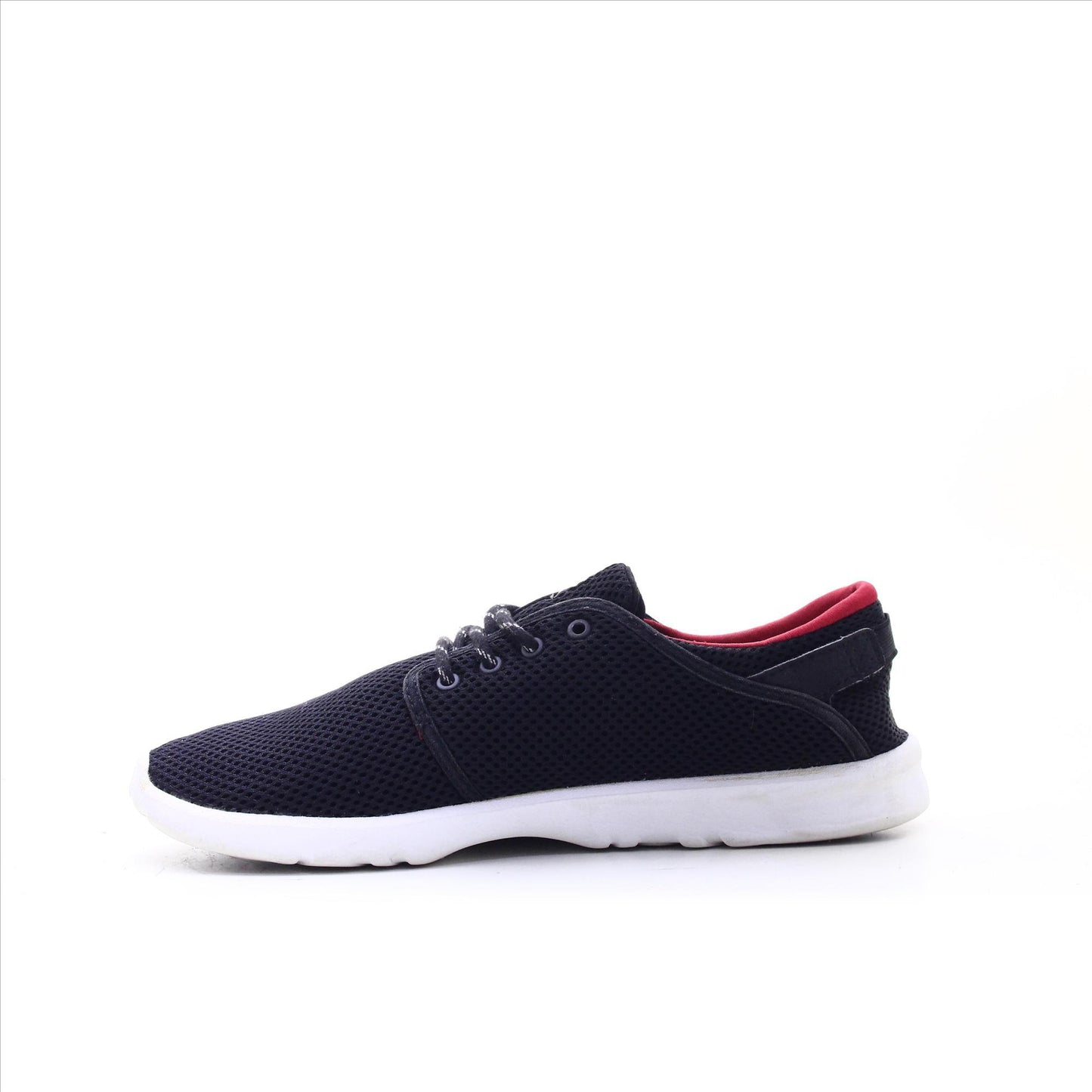 Etnies