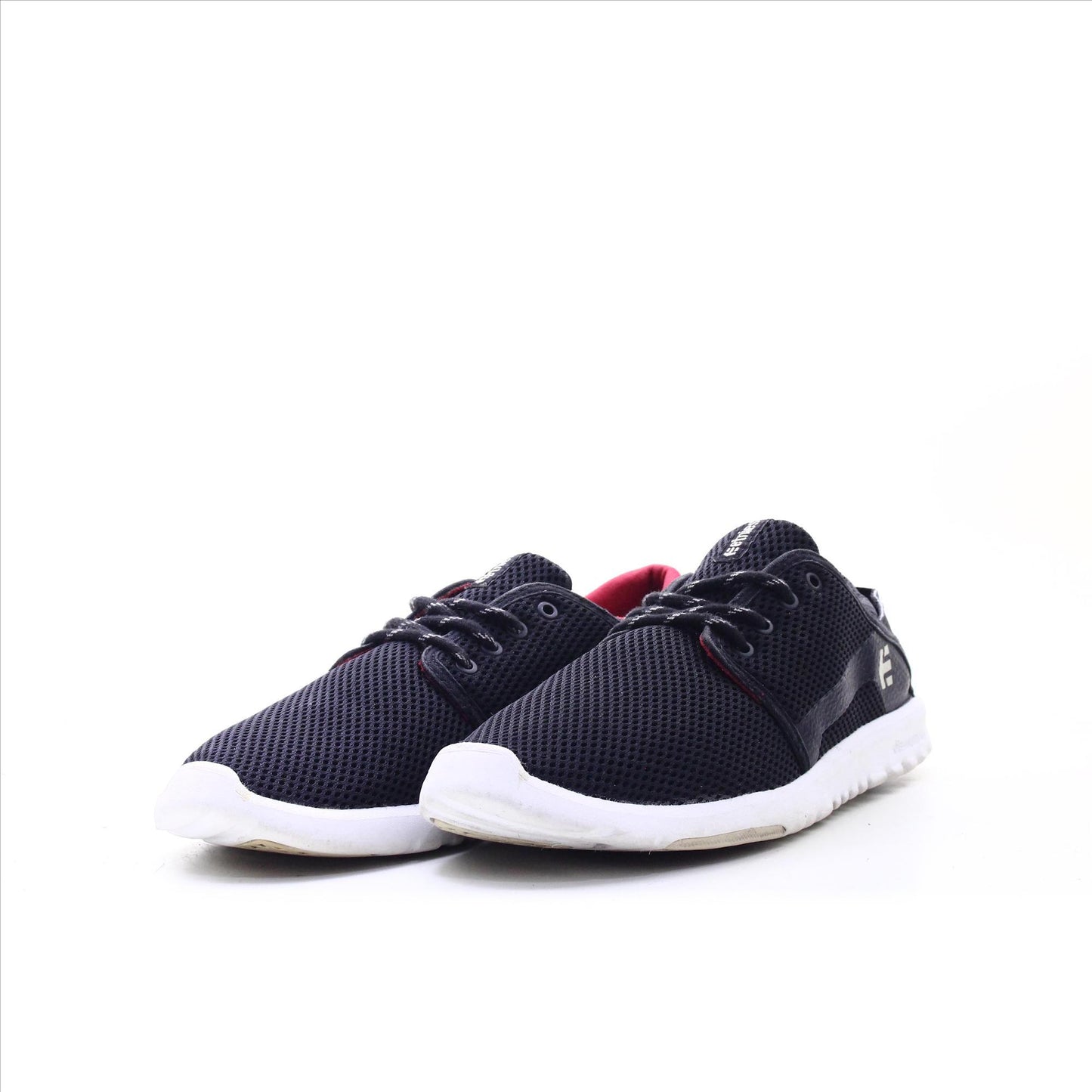 Etnies