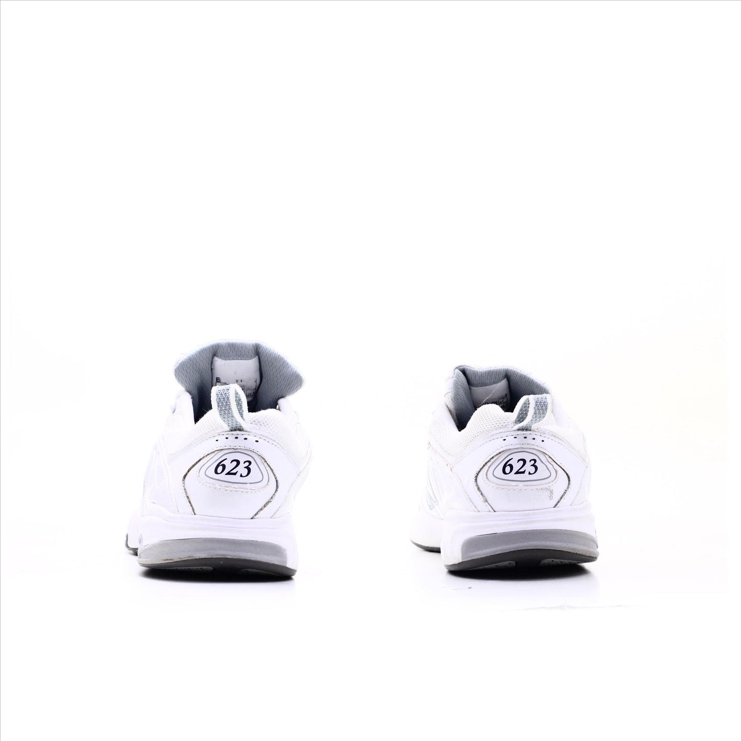 New Balance 623