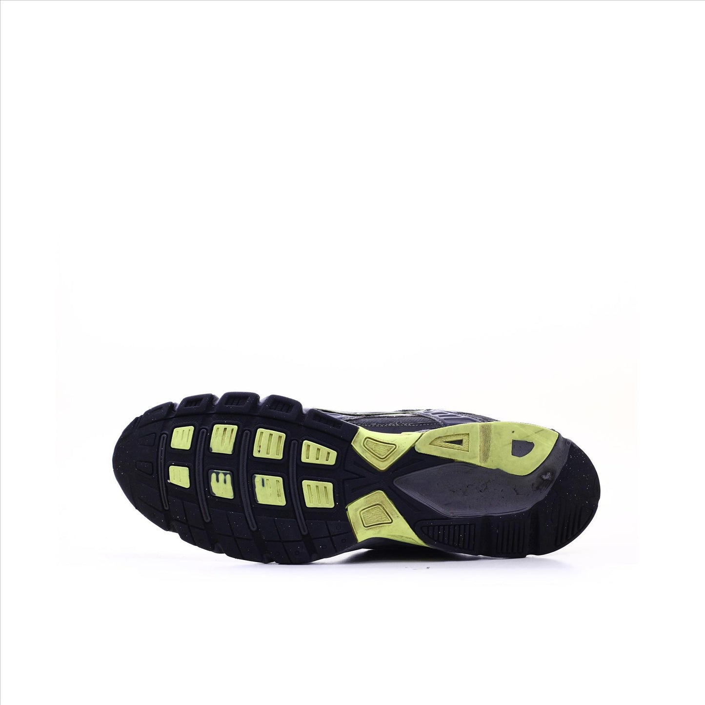 Nike Initiator