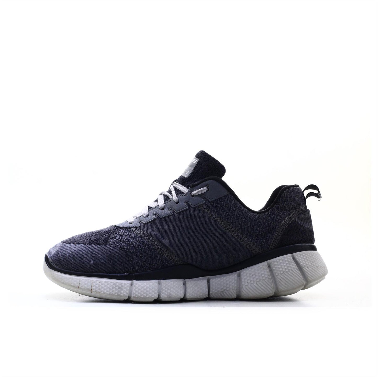 Skechers Relaxed Fit Memory Foam