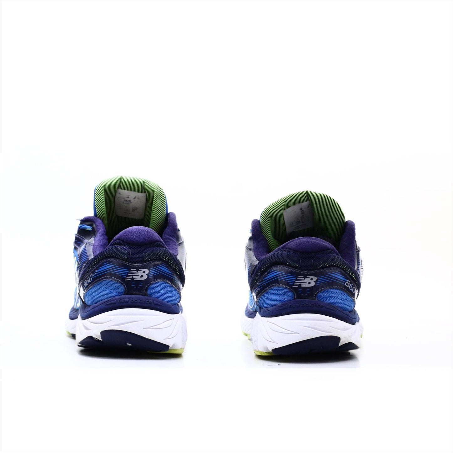 New Balance 860 V7