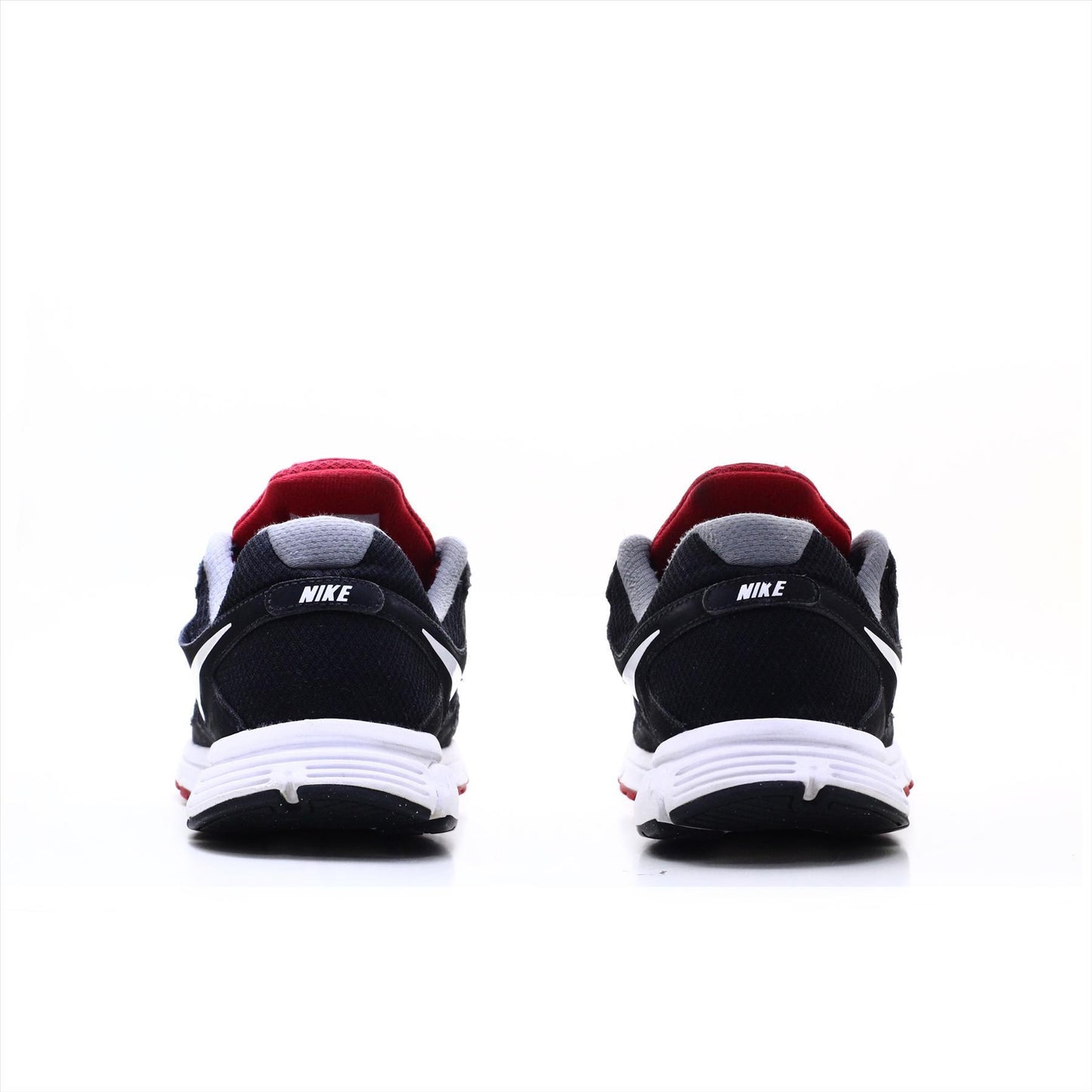 Nike Revolution 2
