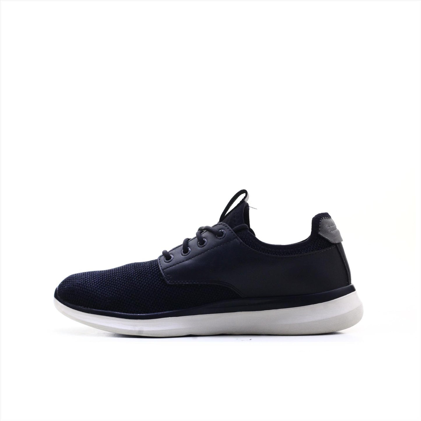 Skechers Classic Fit Memory Foam