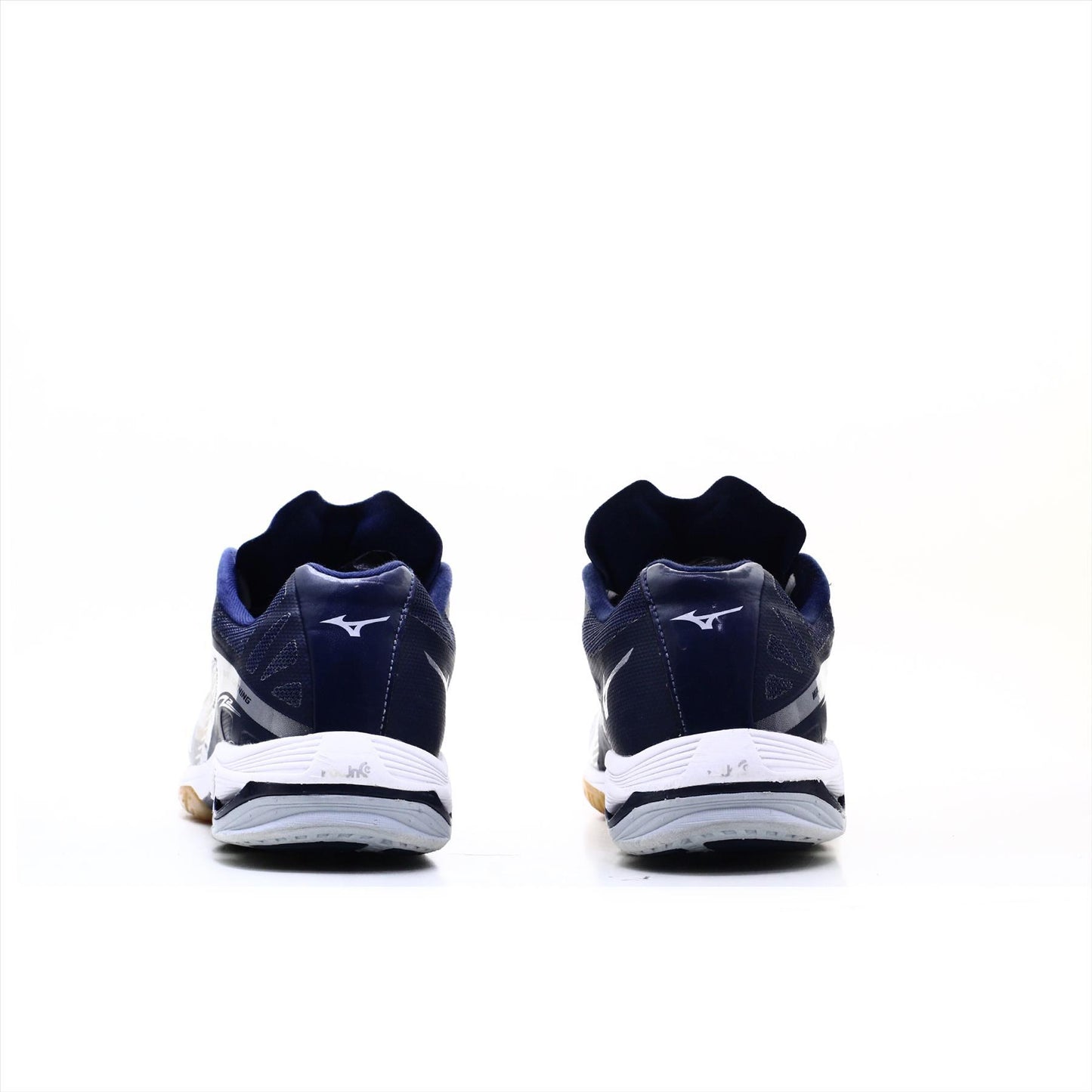Mizuno Wave Lightning 2
