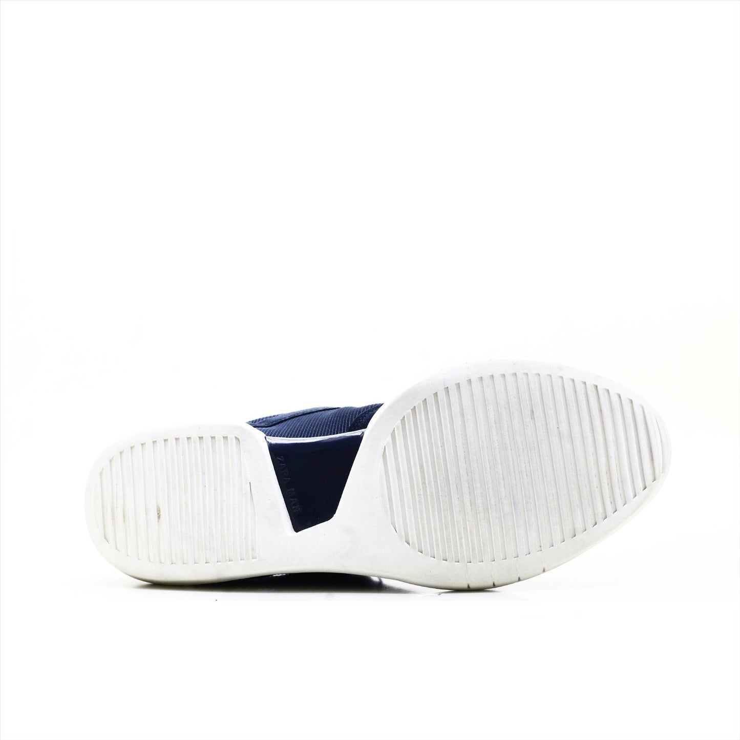 Zara Man Sports