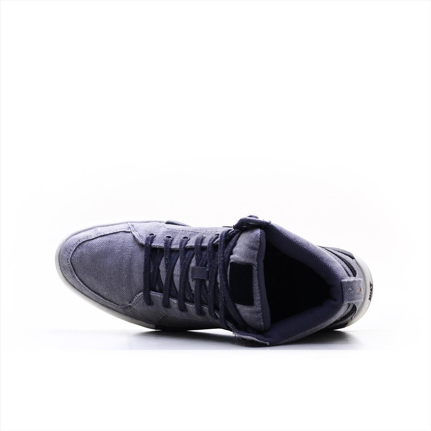 Nike Court Resonate