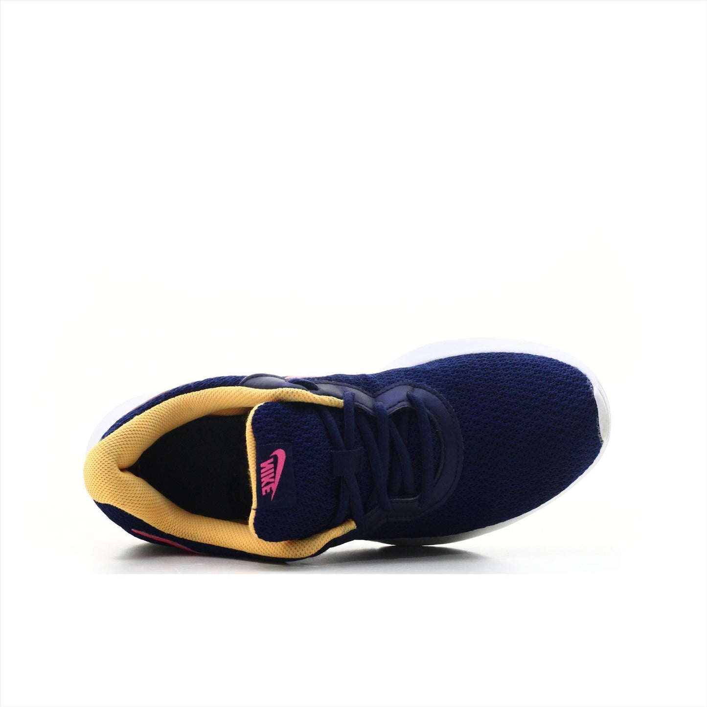 Nike Tanjun