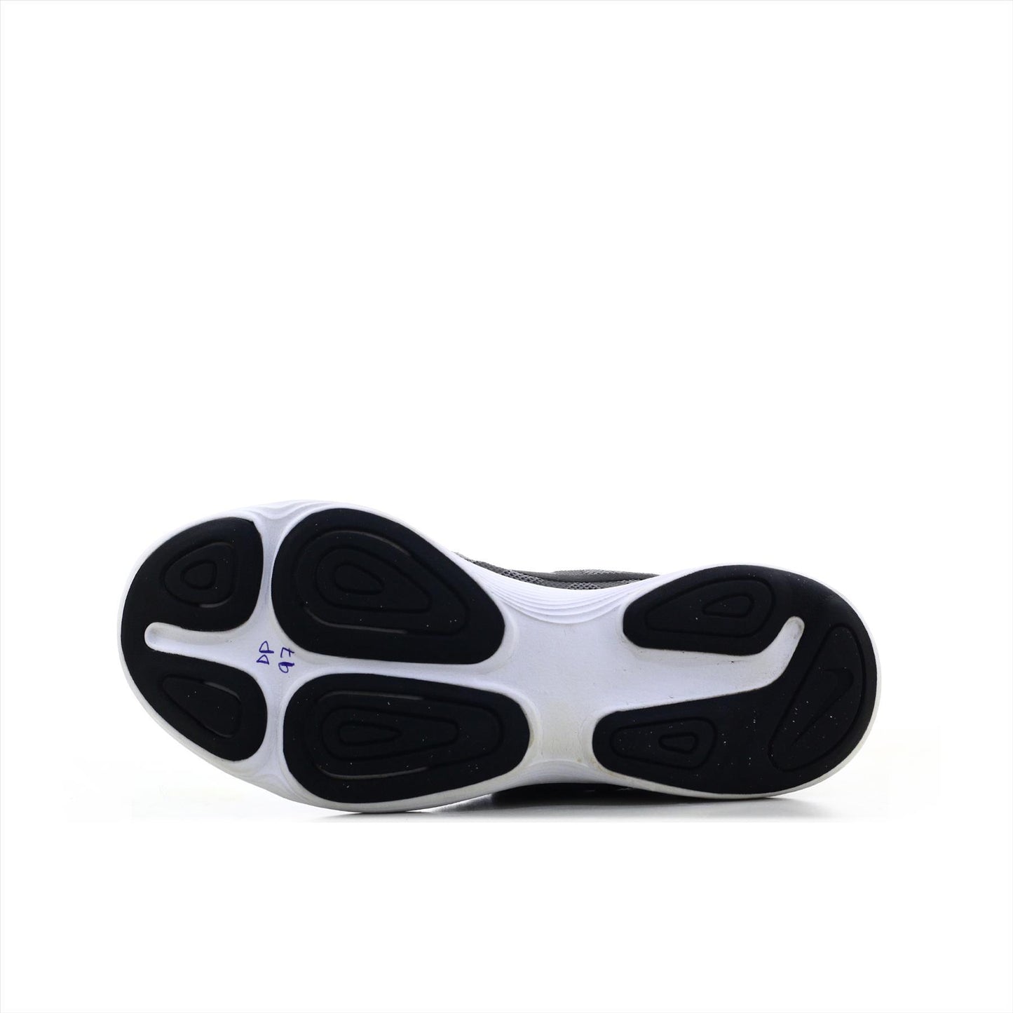 Nike Revolution 4
