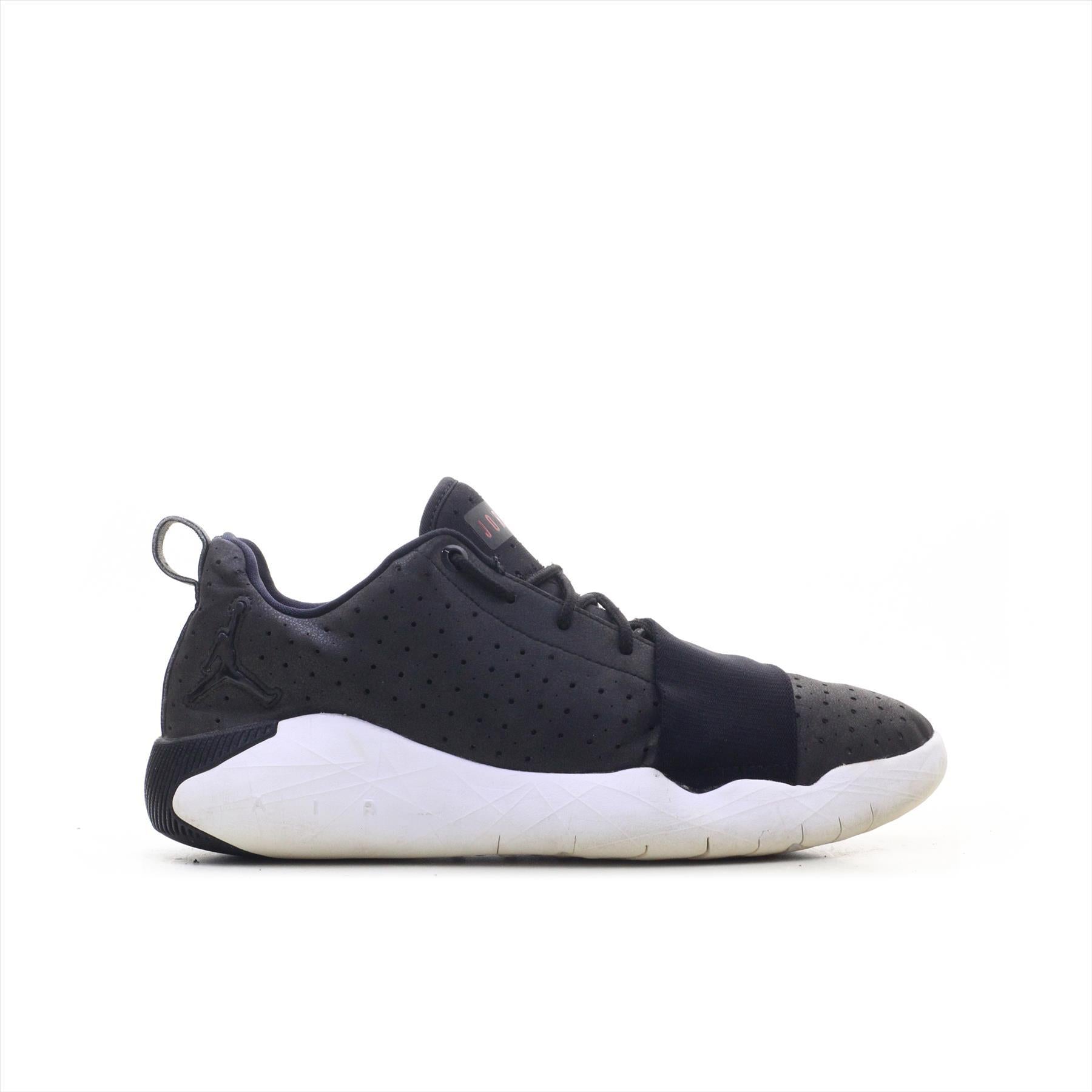 Jordan 23 online shop