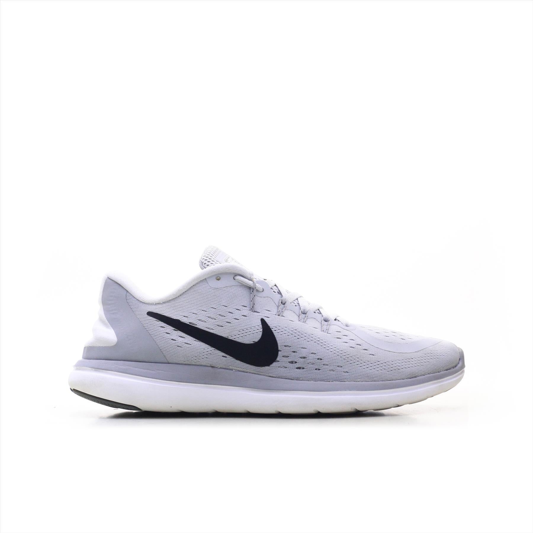 Nike slim running shoes Clearance