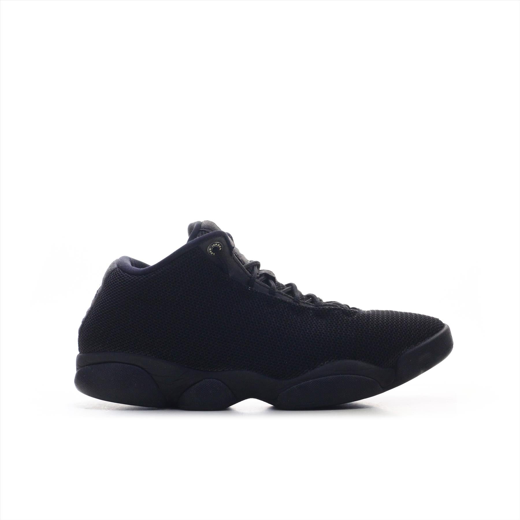 Nike jordan horizon discount