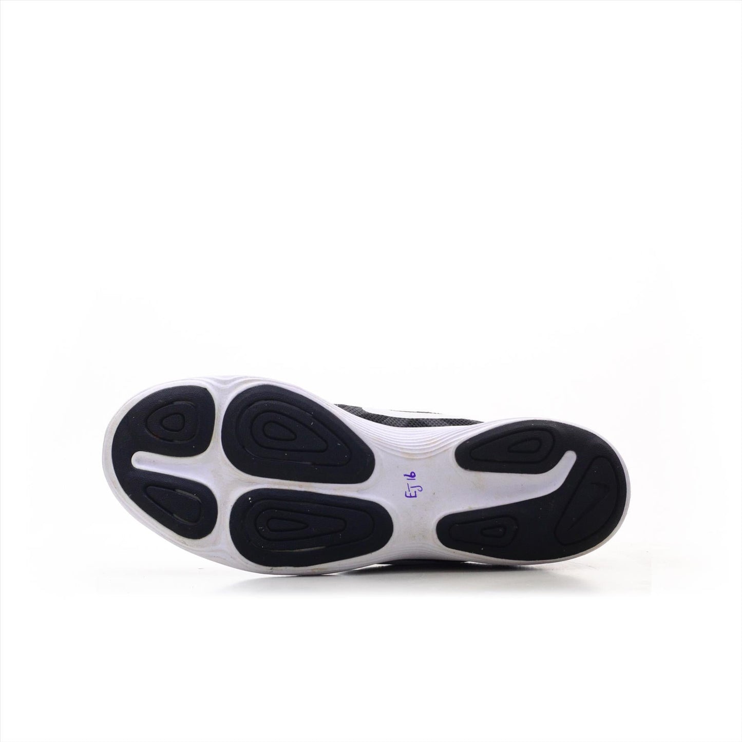 Nike Revolution 4 (ORIGINAL)