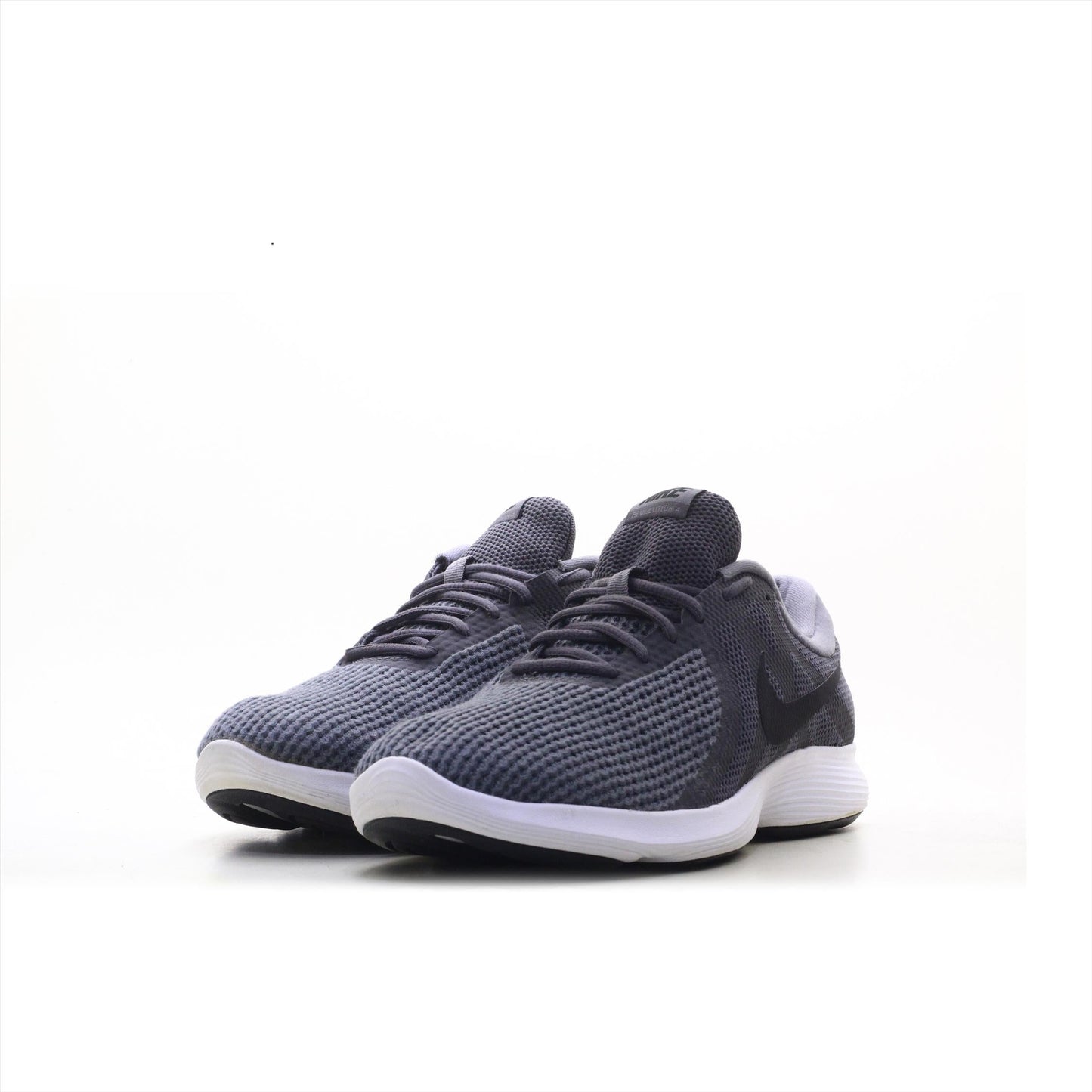 Nike Revolution 4 (ORIGINAL)